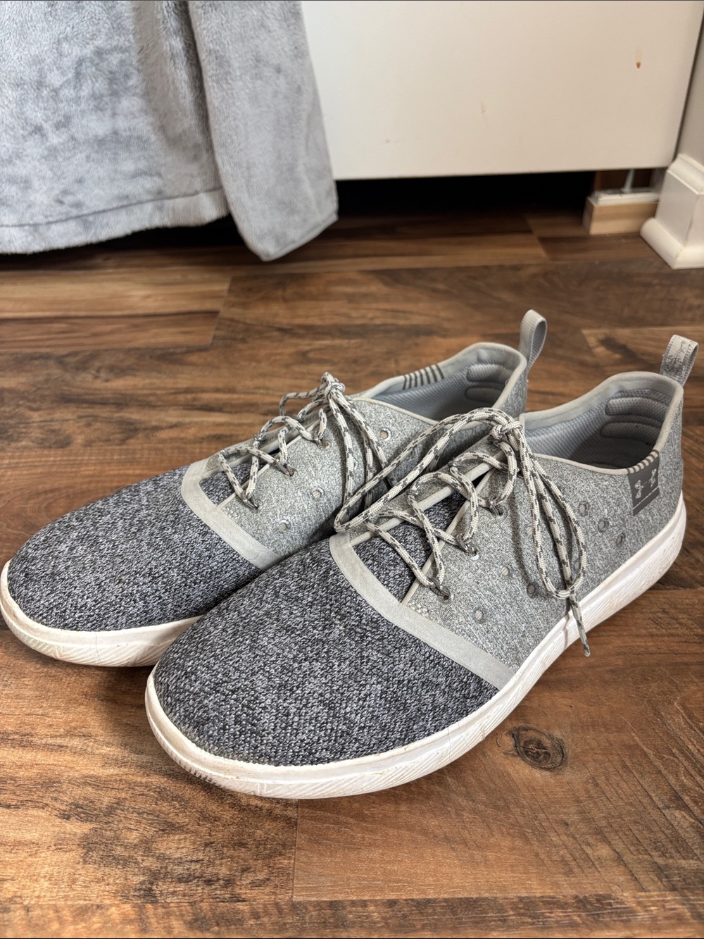 Under Armour Men's Gray Knit Lace-Up Casual Sneakers